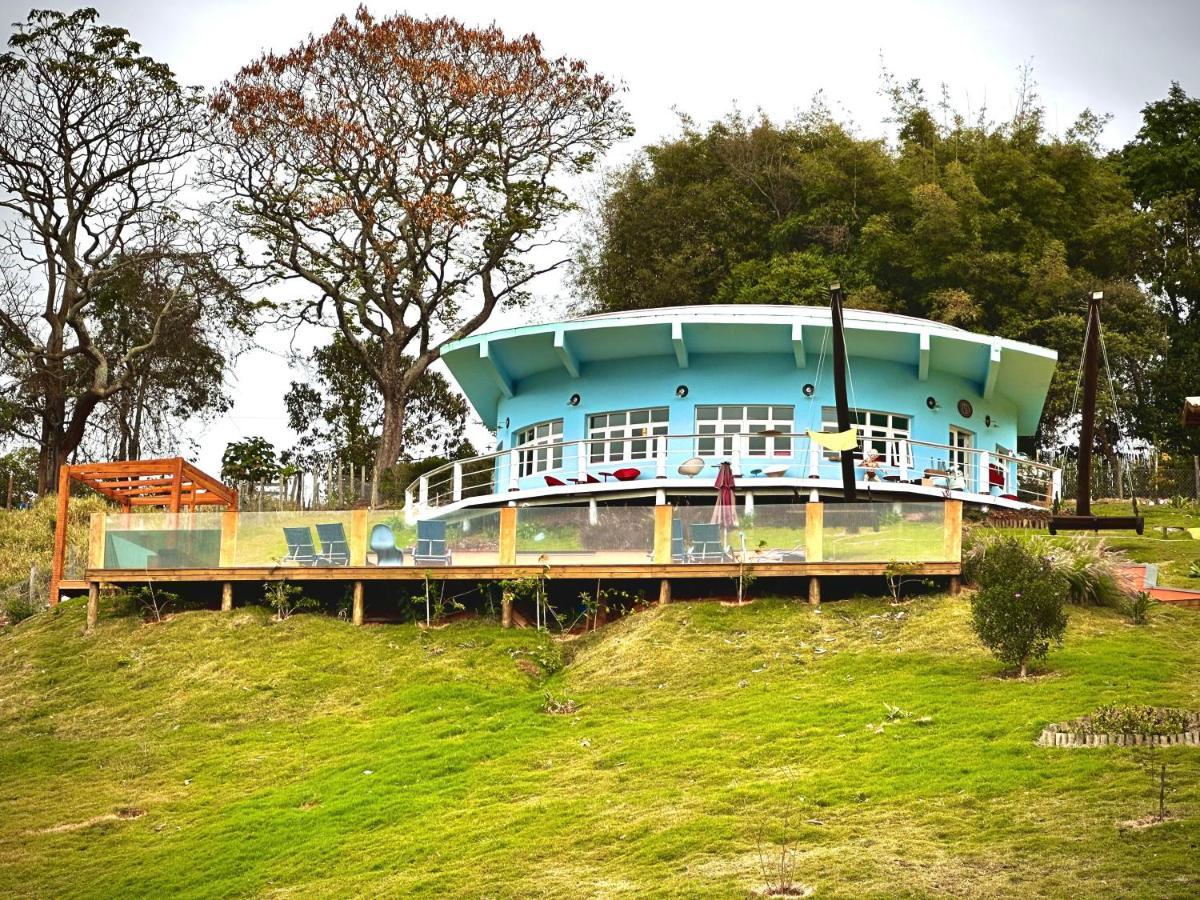Casa Abacaxi, Vila Magica Bueno Brandao Ngoại thất bức ảnh